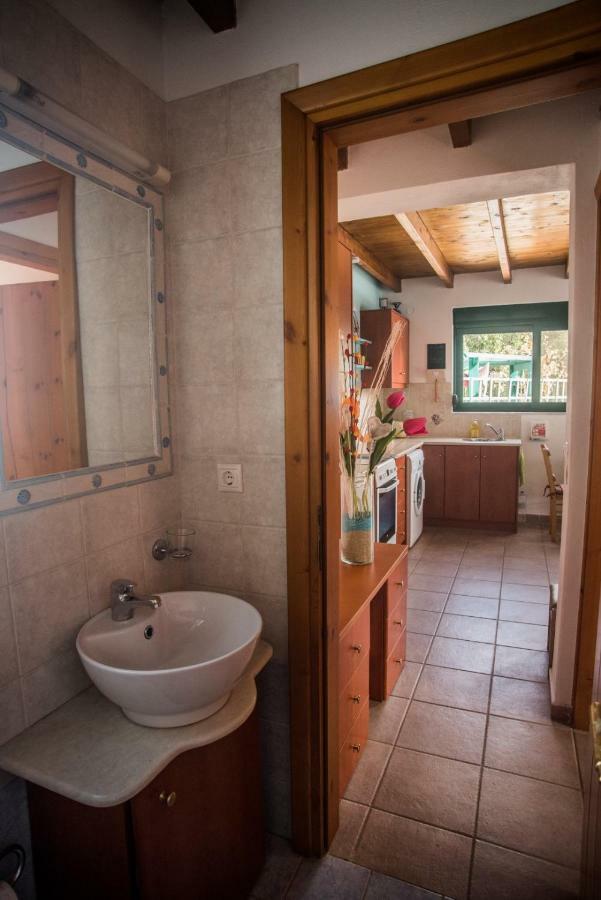 Villa Afou Afrata Екстер'єр фото
